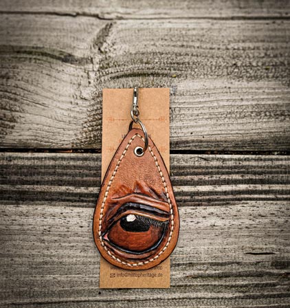 Hilltop-Heritage-Shop-Schluesselanhaenger-Keychains-Leather-Tooling-Horse-Eye-Pferd-Auge