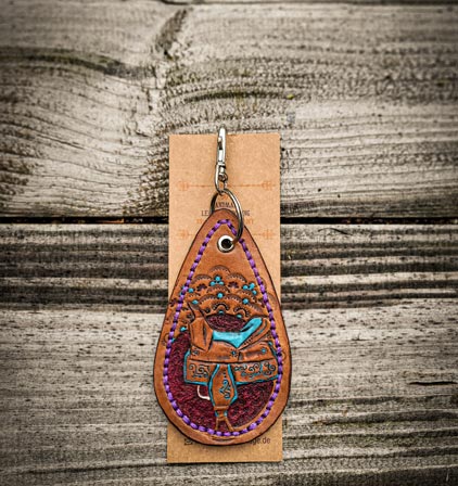 Hilltop-Heritage-Shop-Schluesselanhaenger-Keychains-Leather-Tooling-Horse-Western-Saddle-Westernsattel